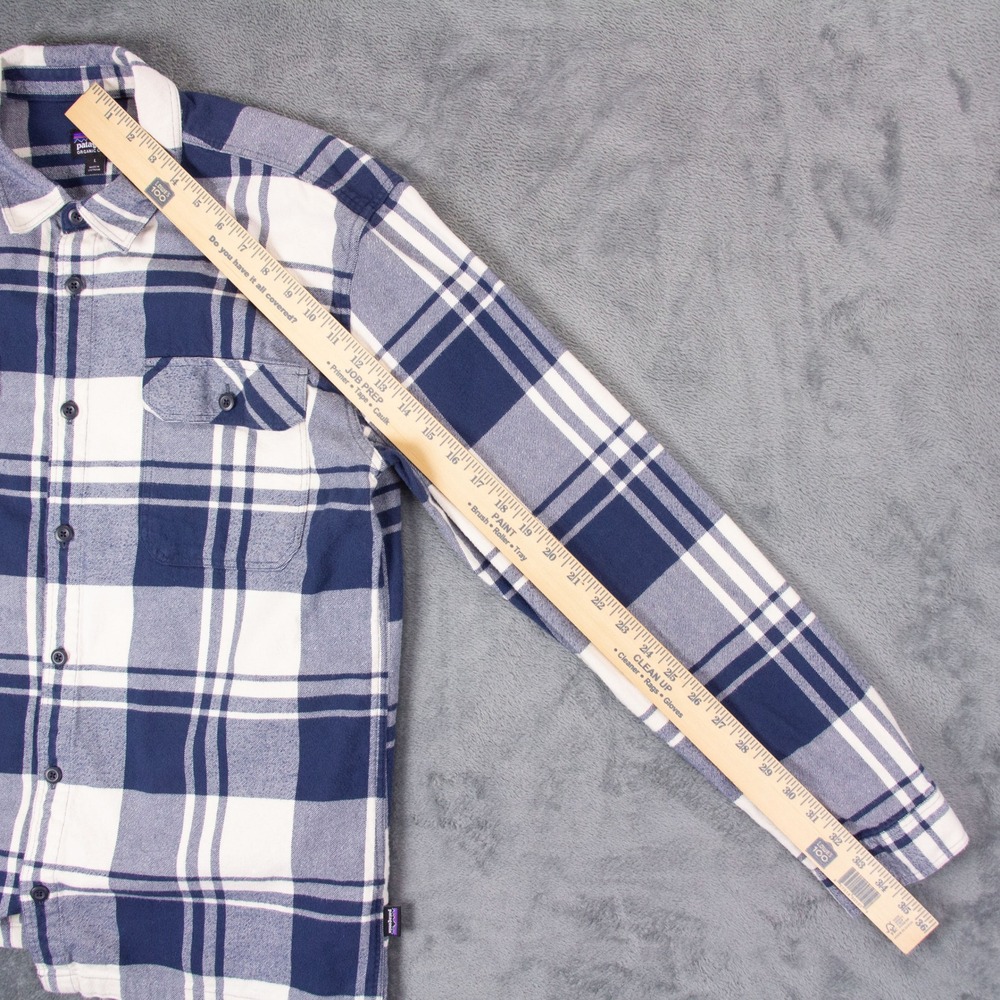 Patagonia Fjord Flannel Mens L Organic Cotton Plaid Flannel Shirt Blue White - Picture 9 of 12